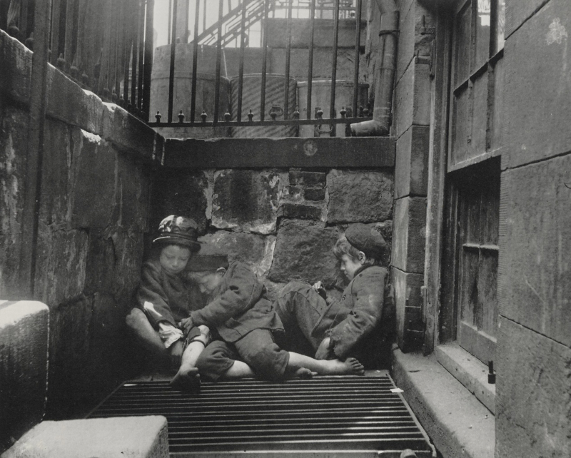 Illustration for article titled Slum Life In New York City During the Nineteenth Century's Gilded Age